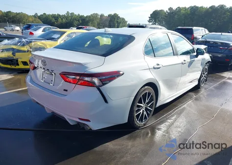 2022 Toyota Camry Se из США, поврежденный, VIN 4T1G11AK2NU043526